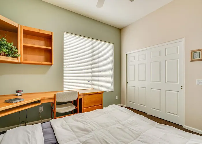 Holiday home Spacious In Saddlebrooke 55-plus Community! *