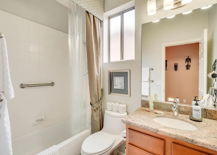 Spacious In Saddlebrooke 55-plus Community! *