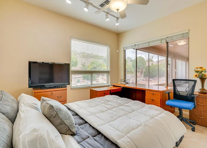Spacious In Saddlebrooke 55-plus Community! Holiday home