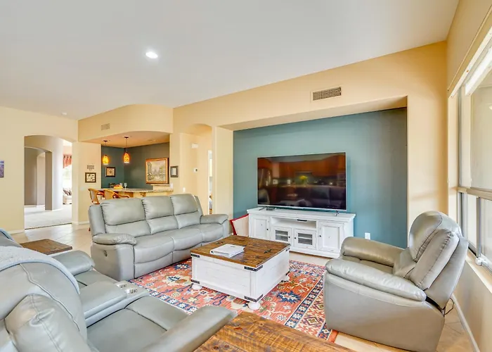 Spacious In Saddlebrooke 55-plus Community! Holiday home